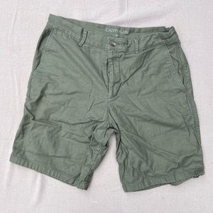 Calvin Klein shorts with pockets. Men’s 32